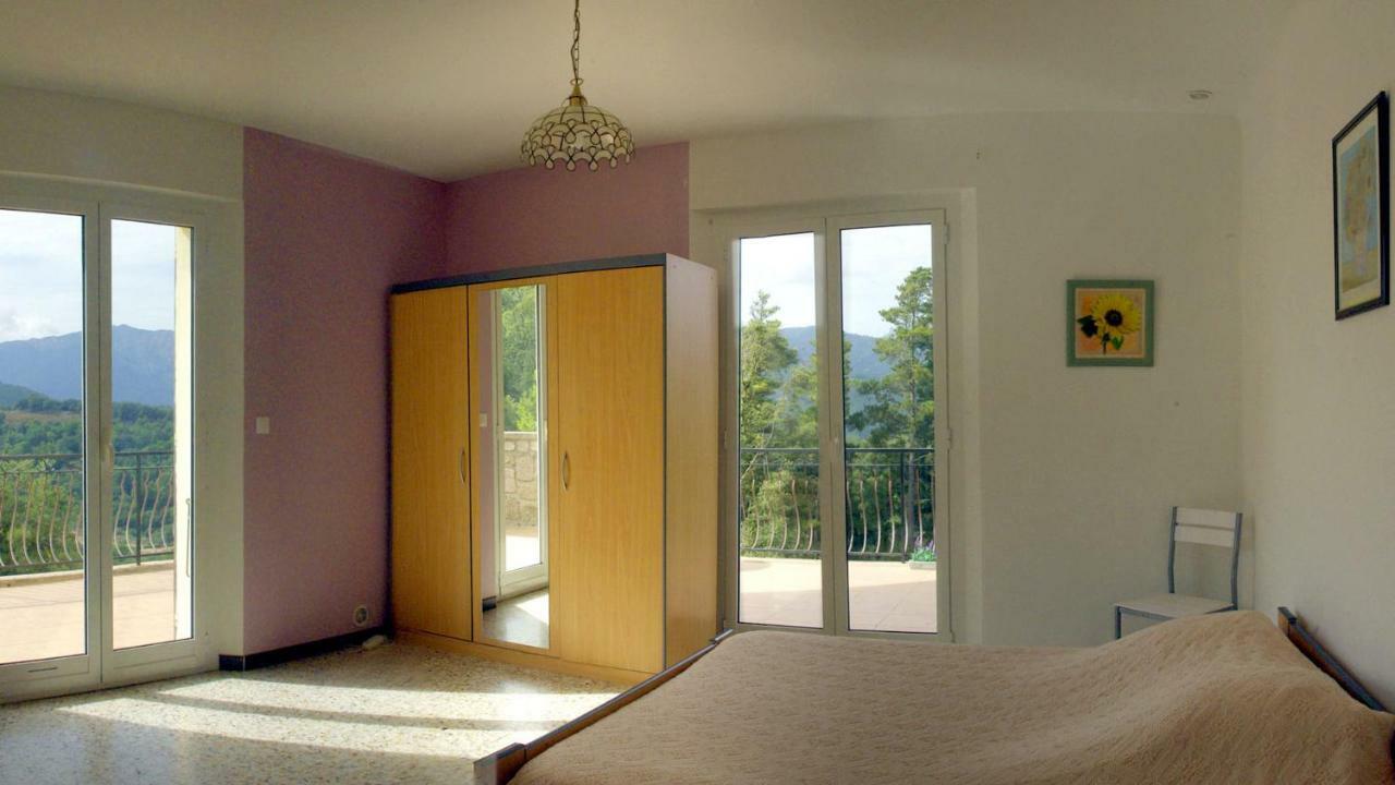 95m2 au calme à 25mn AJACCIO, plages, linge inclus Ucciani Esterno foto