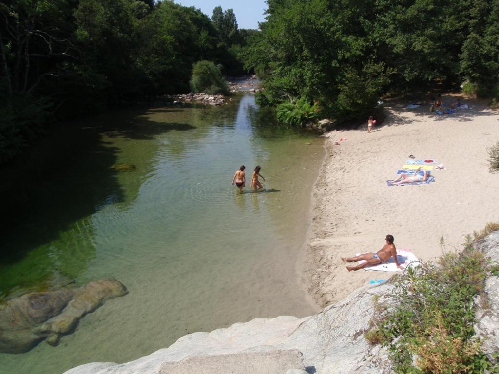 95m2 au calme à 25mn AJACCIO, plages, linge inclus Ucciani Esterno foto