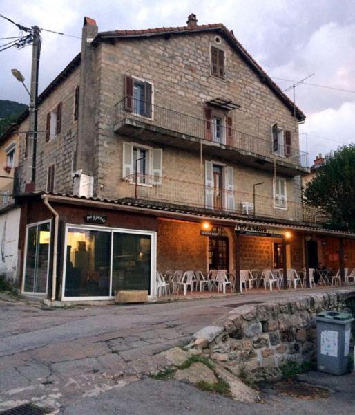 95m2 au calme à 25mn AJACCIO, plages, linge inclus Ucciani Esterno foto